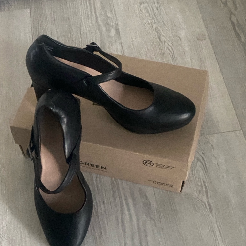 Women's Black Mary Jane Shoes